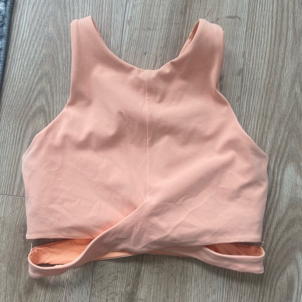 Athleta peach crop tank size M
